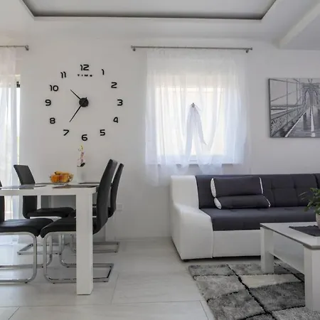 Holiday House Gavran Vodice Exterior photo